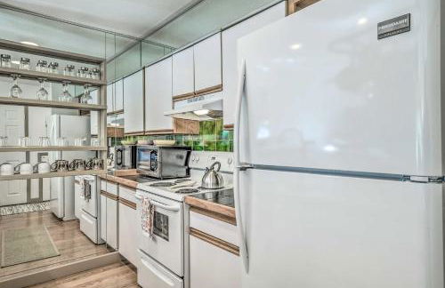 Cozy Cloudcroft Townhome about 1 Mi to Burro Ave! - Photo 12