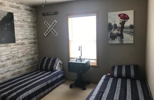 Step Back in Time - Photo 31