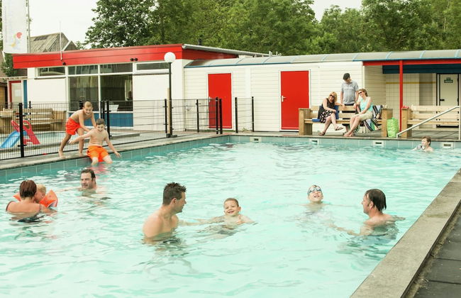 Nice Holiday Home with Sauna & Hot Tub near Wadden Sea - Foto 14