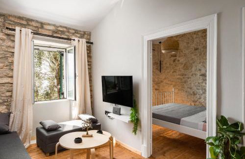 The Greystone House by Konnect, Views to the Sea - Photo 16