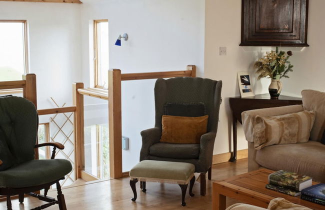 Triskele Detached Characteristic Home Sleeps 10 - Foto 17