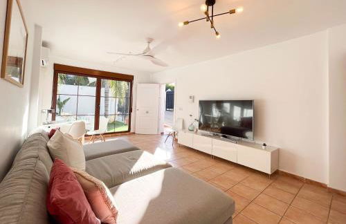 Chalet privado con Piscina exclusiva y Suite de lujo - Foto 7