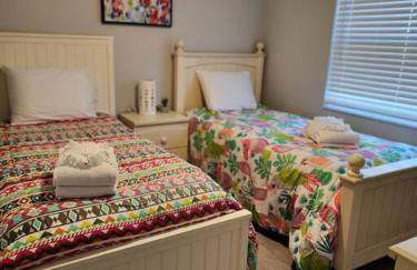 Home Away from Home with Heated Pool - Photo 6