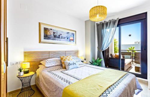 La Cala stylish one bed apartment - Photo 1