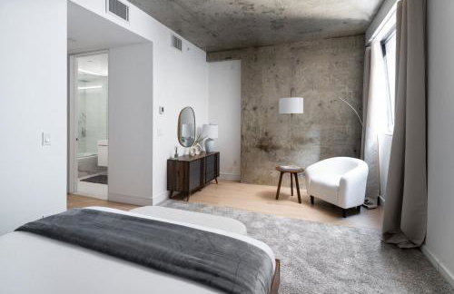 Chic and Spacious 2BD Apt with washer and dryer in unit - Foto 8