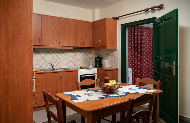 Petrakis Maisonette Near The Sea - Photo 10