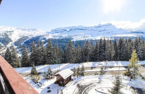 Stunning 3-bedroom apartment with mountain views - Foto 45