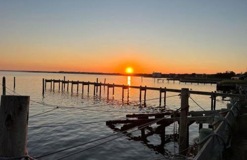 Black Swan- Beachfront Home with Year-Round Jacuzzi - Foto 12
