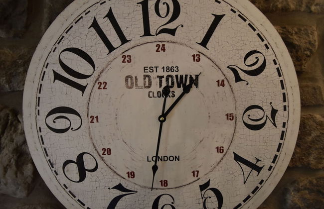 Cottage With Bubble Bath - Photo 16