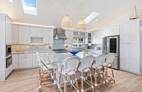 Smiling Otter Retreat! Waterfront/pool/spa/games! - Foto 77