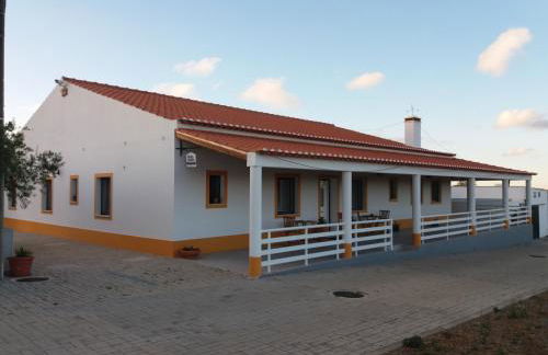 Corvos e Cadavais - Foto 26