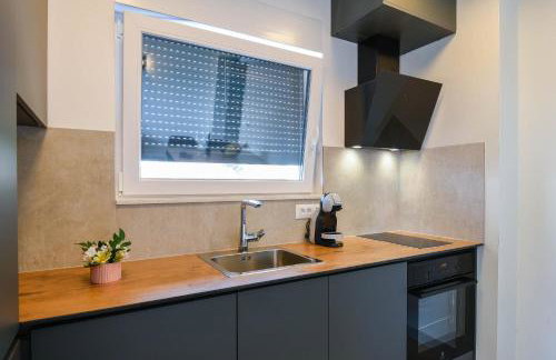 Luxury Apartments Villa MTG - Photo 34