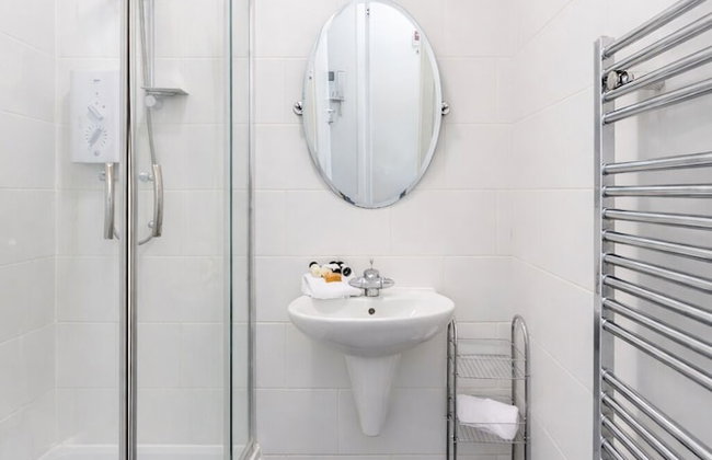 Roomspace Serviced Apartments - Sterling House - Photo 23