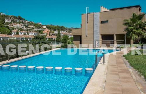 Apartamento tranquilo con piscina, cerca del centro - ES-389-12 - Foto 6