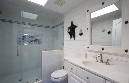 Hi Speed Wifi, Pets Considered, Bayfront, Bay Views, Beach Badges, Private Yard, Decking,, Outdoor Shower, - Foto 31