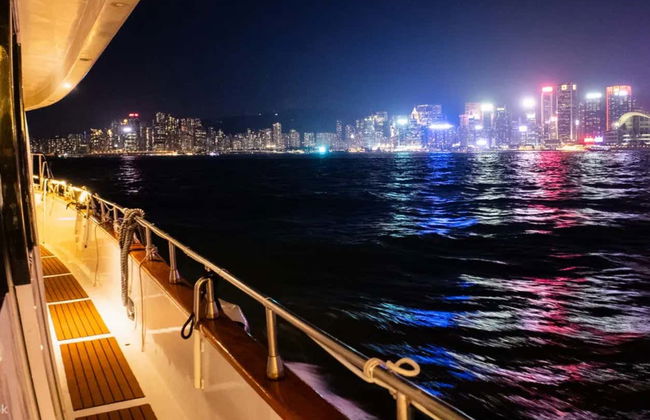 Symphony of Lights Yacht Cruise - Foto 2