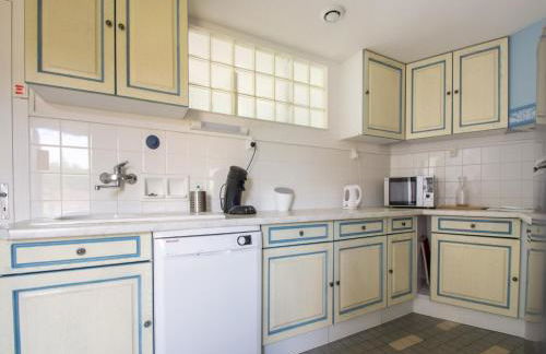 Holiday Home in Hérisson near Lake - Foto 3