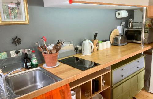 Unique Artists studio with a private garden. - Foto 10