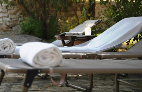 Private luxury Villa del Mar on Solta for up to 10 persons, heated pool, free parking, next to sea! FREE Kajak & Mountainbikes, GREAT living area & privacy! - Foto 10