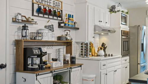 OU Hideaway Relaxing Hot Tub Pool Table - Foto 3