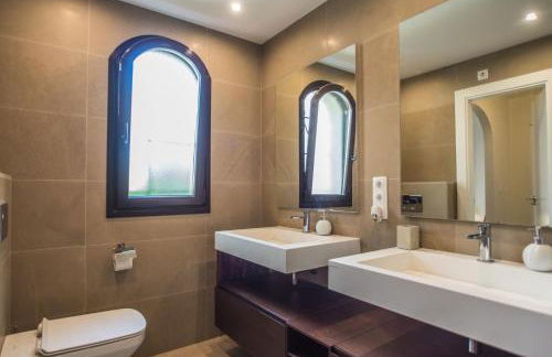 Luxuriöse und großräumige Villa mit Community Pool, Sicht auf das Mittelmeer sowie dem Mar Menor, La Manga Club - Foto 42