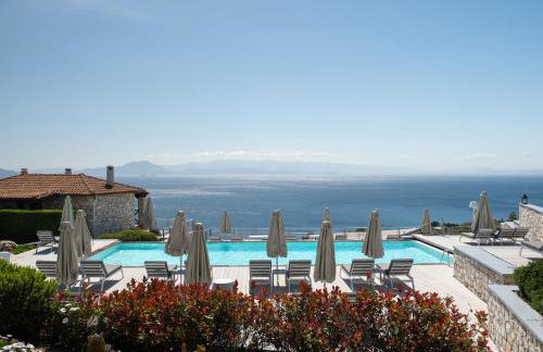 Karavia Lux Inn - Photo 17