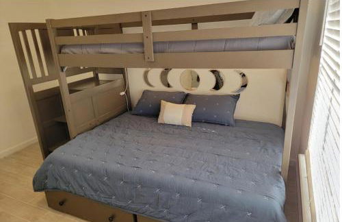 Spacious Family Friendly House 10 min to Zaragoza - Foto 18