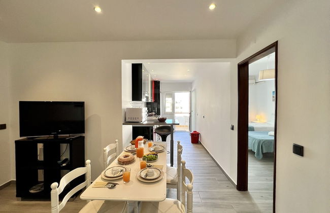 Albufeira Downtown With Pool by Homing - Photo 9