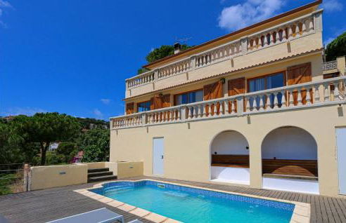 Nice Home In Sant Cebria De Vallalt - Foto 3