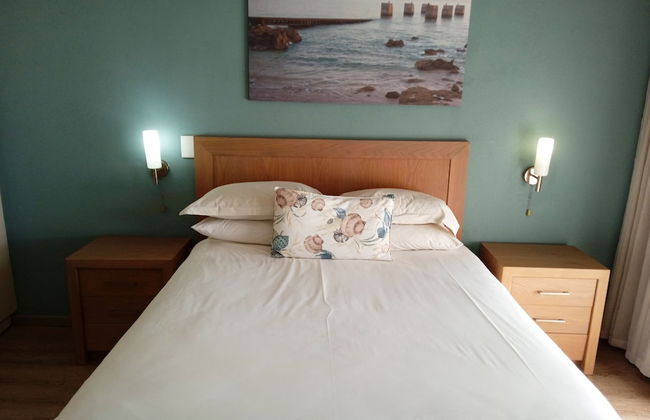 First Group Brookes Hill Suites - Foto 20