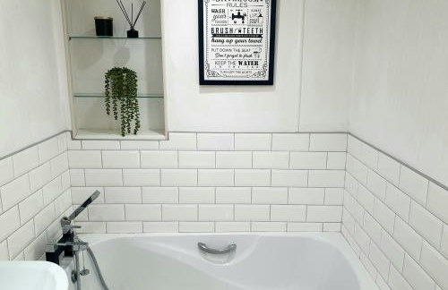 Woodland Hot Tub Retreat - Foto 10