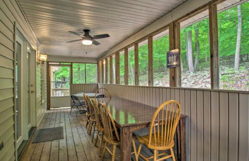 17-Seat Theater, Hot Tub and Game Room Ideal Home! - Foto 37