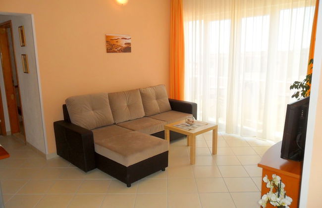 Apartments Pera - Photo 40