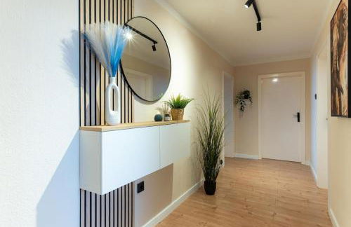 Zentral, nähe HBF, Supermarkt, Bahn vor Ort - Foto 4