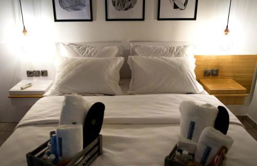 ChrisAndro Apartments - Photo 34