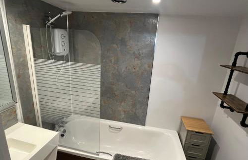 The Mail Barn - Photo 8