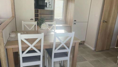 2 Bed-Sleeps 6 -Patio-Parking-Pet Friendly - Foto 5