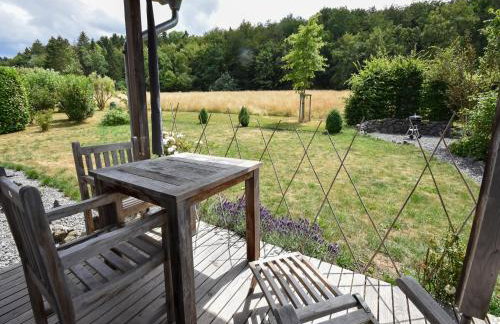 Holiday Home in Forest with Terrace & BBQ - Foto 77