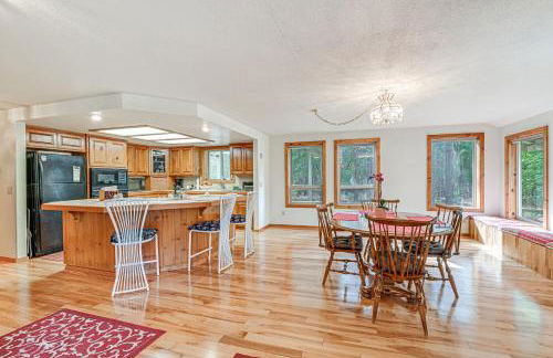 11 Mi to Cathedral Hills Home with Wooded Views! - Foto 8