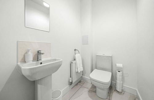 Fern Walk Modern 3 Bedroom House - Dalkeith - Photo 20