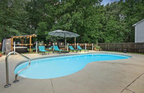Low Country Gem with Heated Pool Games and Hot Tub - Photo 1