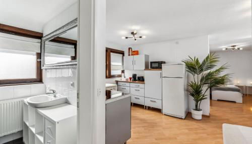 CREW BEDS - APARTMENT in Gifhorn - For 4 People - 50m2, 1x Bedroom, 4x Single Bed, Free Coffee, WiFi & Parking - 24h CHECK IN #GF01 - Foto 5