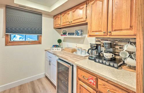 Spacious Flagstaff Home with Hot Tub and Grill! - Foto 11