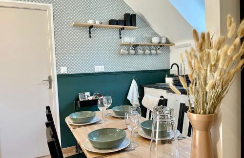 Émeraude Lumineux T3 au cœur du village, à 5 min des plages - Foto 10