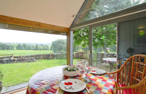 Tullibole Castle Longhouse - Photo 5