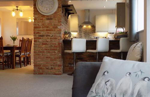 Three-Time Award Winning 1700's Grd 2 listed cottage near Stonehenge - Foto 13