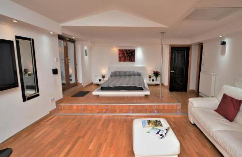 1 Bed in Kingskerswell oc-thpad - Foto 2