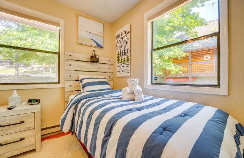 Lake Views Table Rock Lake Retreat with Fenced Yard - Photo 18