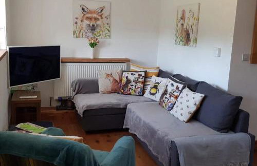 3 Bedroom Cottage - Hot Tub Garden Parking - Foto 10