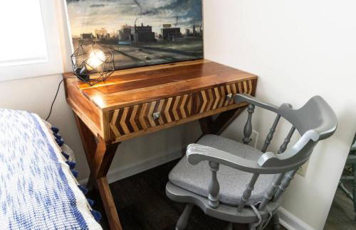 Private Classy 2nd Flr 3 Bed Apt Near Downtown - Foto 15